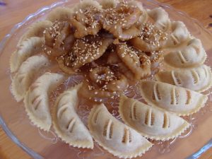 spécialité culinaires pâtisseries orientales chebakia cornes de gazelles